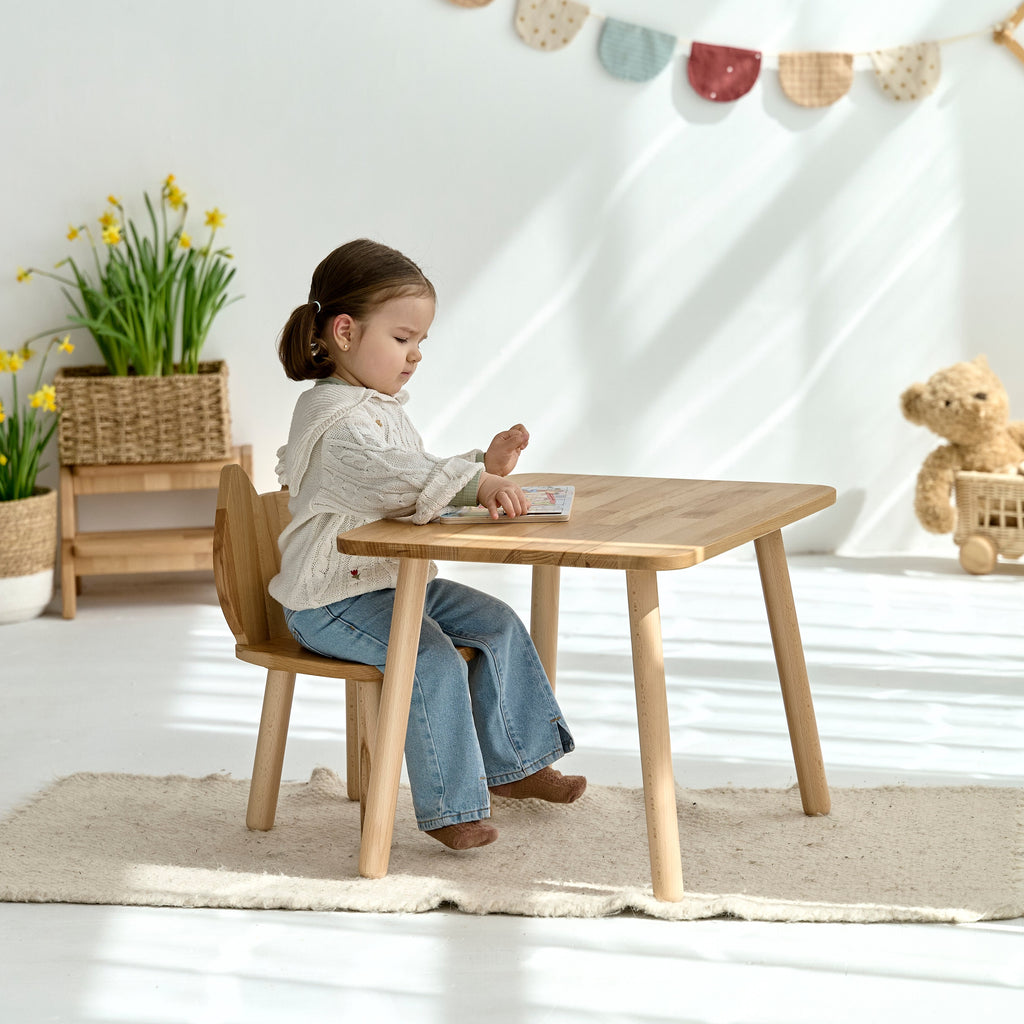 montessori table and chair