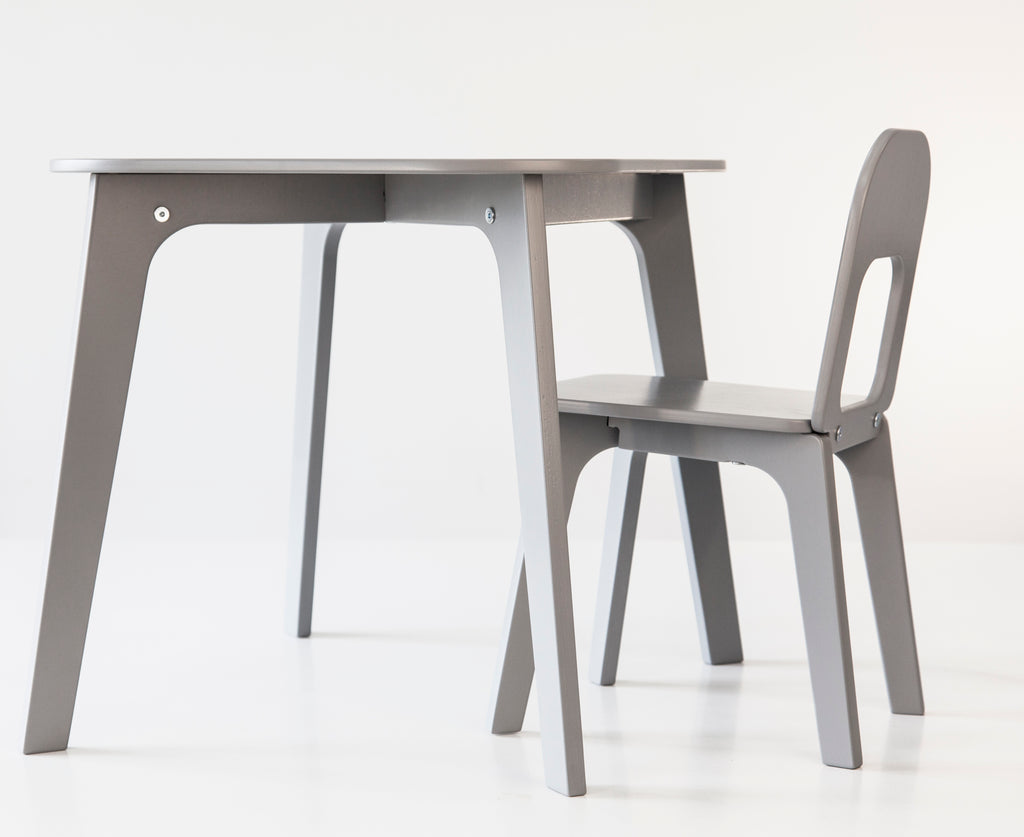 kids chair and table