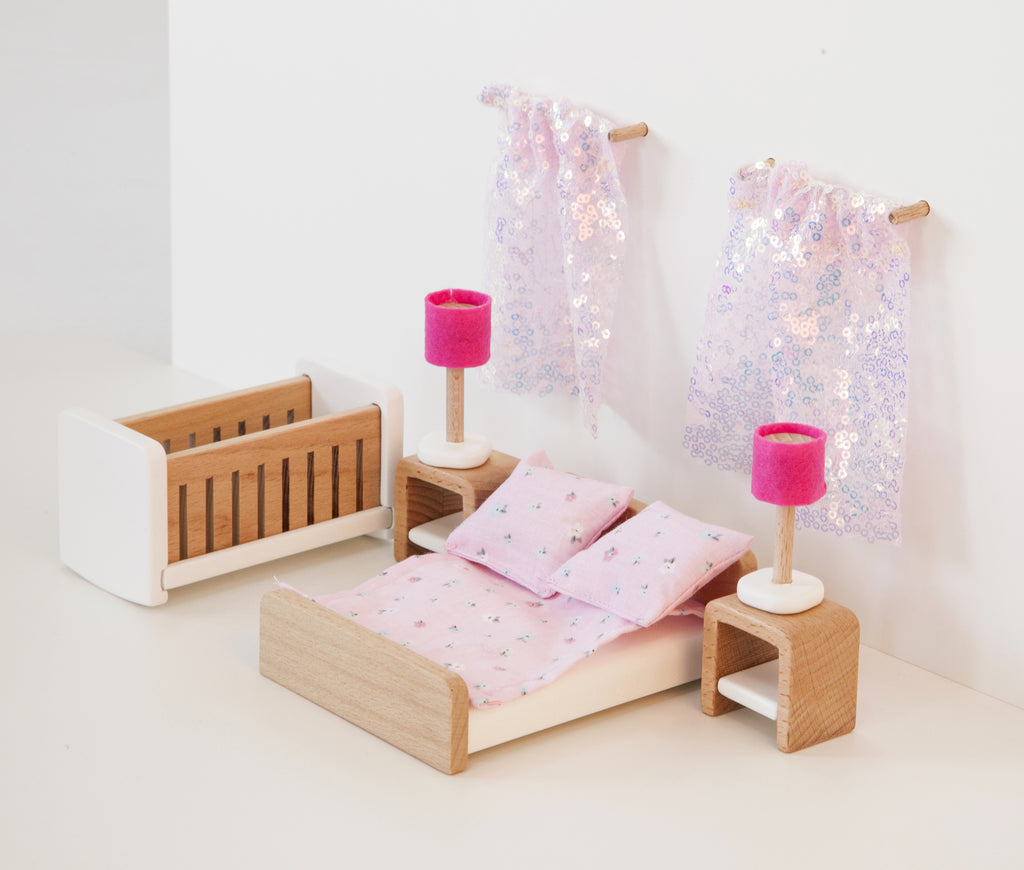 Dollhouse Wooden Bedroom Furniture Set