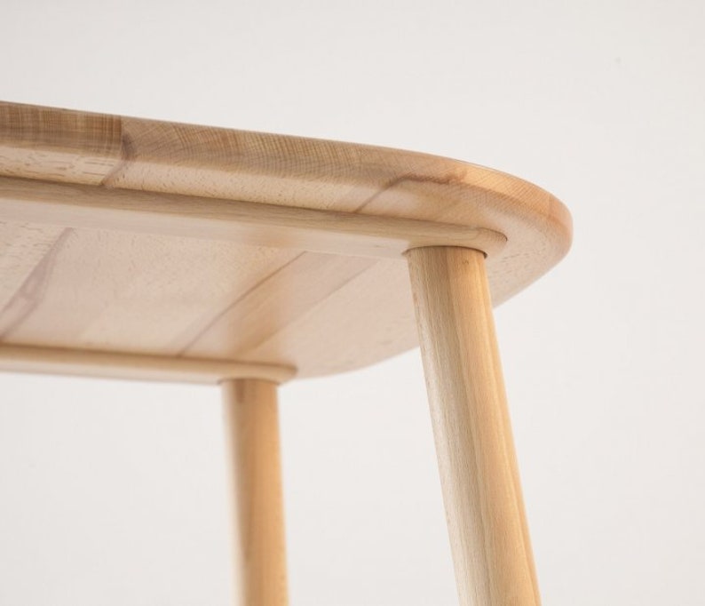 montessori table